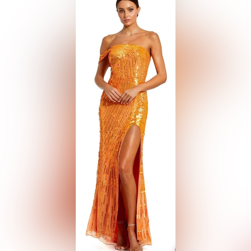 Mac Duggal Orange Sequin Strapless Gown w/ High Slit – Size 6 – New